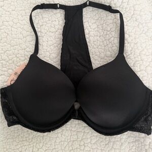 Victoria’s Secret Black velvet/lace bra 36B
